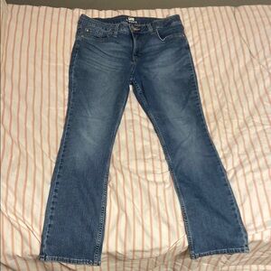 straight leg jeans